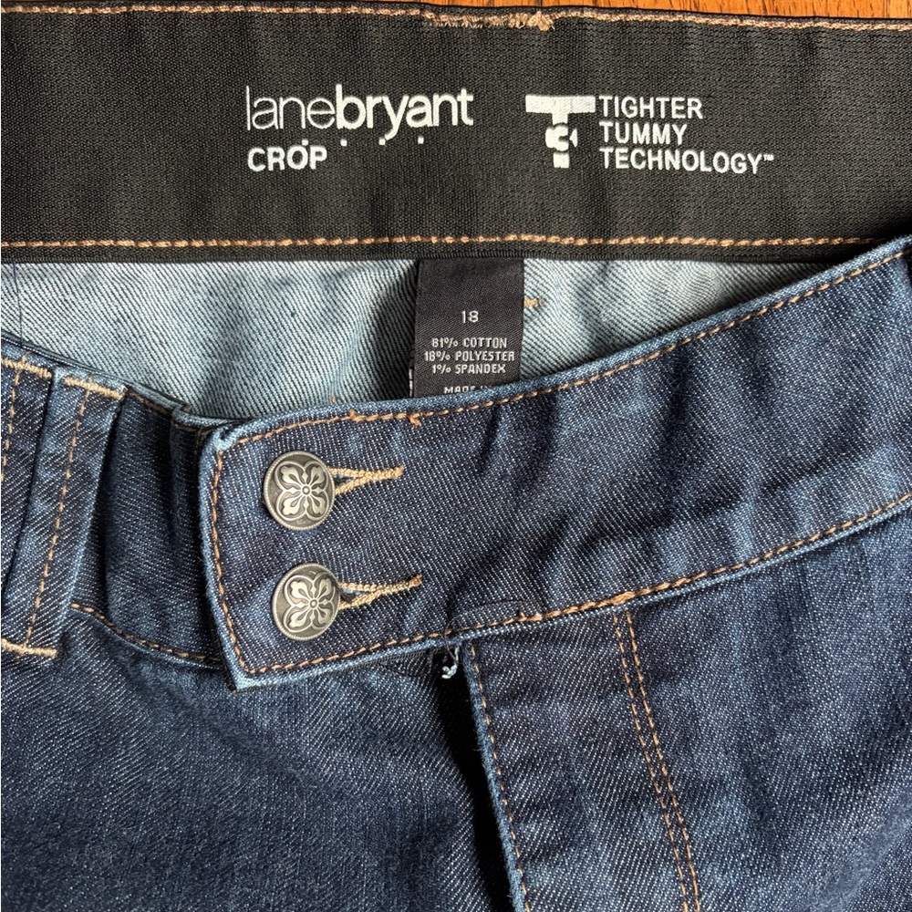 Lane Bryant Cropped Jeans Womens 18 Dark Blue Denim Elastic Waist. Like NEW! - Picture 4 of 8
